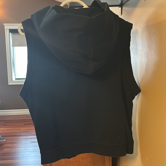Nike Zip Up Vest- Black - Picture 4 of 6